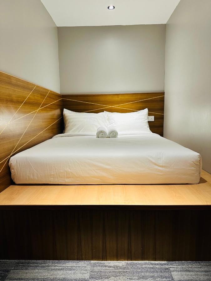 The Bed Bukit Bintang Hostel Kuala Lumpur Exterior photo